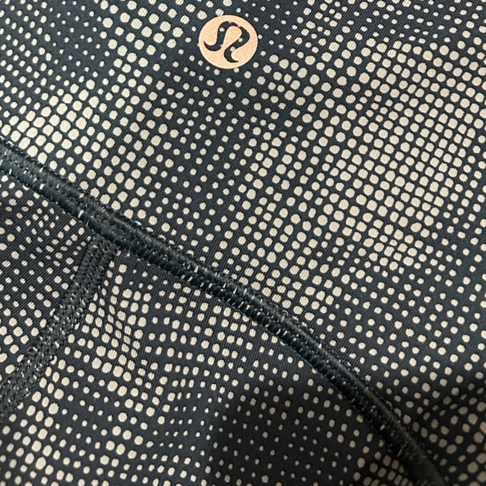 Lululemon Leggings - Picture 8 of 8